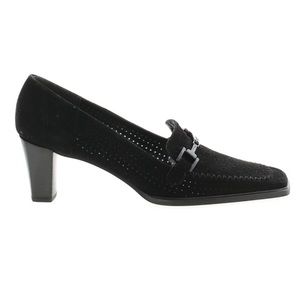 Stuart Weitzman Heels Slim Width Size 7AAA